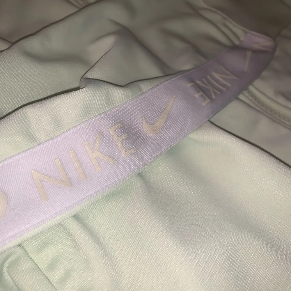 Nike Girls Mint Pale Green Athletic Lightweight Sporty Track Jacket L
